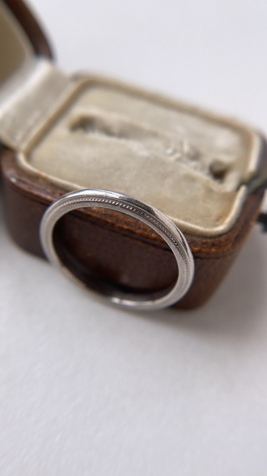 tiffany & co wedding band
